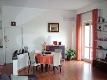 Casa con posto auto Vomero, arenella - Scala