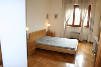 Re di Roma Arredato Libero - Camera da letto