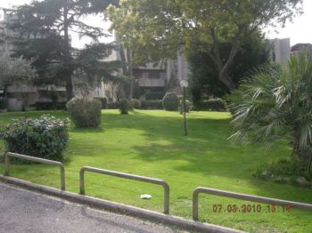 Monolocale con giardino Tor Tre Teste - Vista esterna