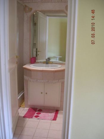 Monolocale con giardino Tor Tre Teste - Bagno