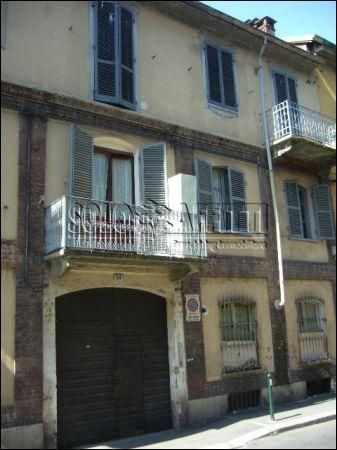 Bilocale arredato con balcone Barriera milano