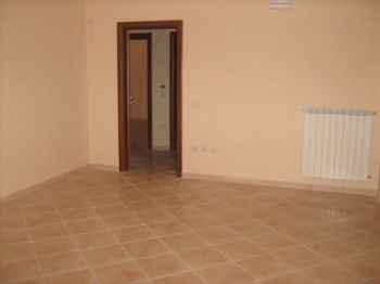 Casa con balcone e terrazzo Mugnano Del Cardinale
