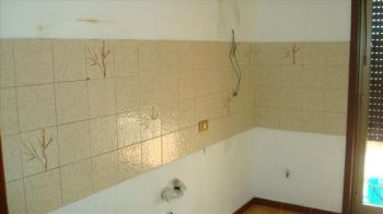 Appartamento con balcone e posto auto