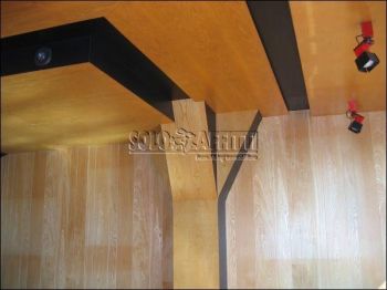 Appartamento con balcone e posto auto