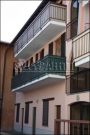 Appartamento con balcone e garage Cislago