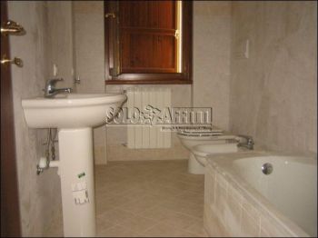 Trilocale con posto auto Cazzago San Martino