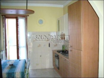 Trilocale arredato con garage Barriera milano
