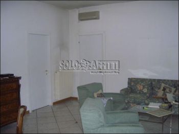 Trilocale arredato con posto auto Paderno Dugnano