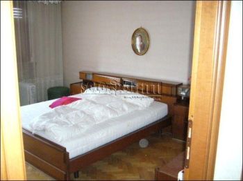 Appartamento arredato con balcone Sassi