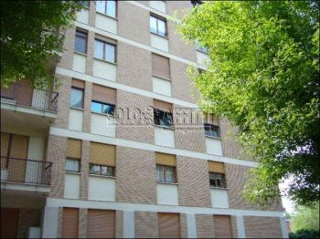 Appartamento arredato con balcone Sassi