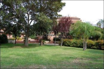 Appartamento arredato con giardino Acireale