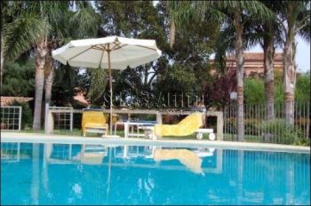 Casa arredata con giardino Acireale