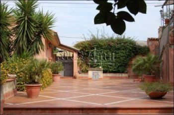 Casa arredata con giardino Acireale