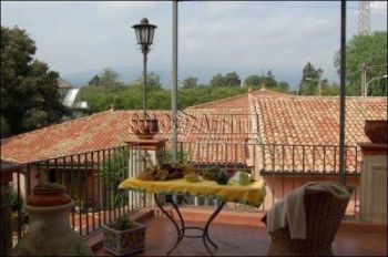 Casa arredata con giardino Acireale