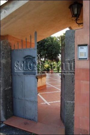 Casa arredata con giardino Acireale