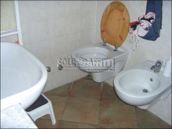 Trilocale arredato con balcone Paderno Dugnano