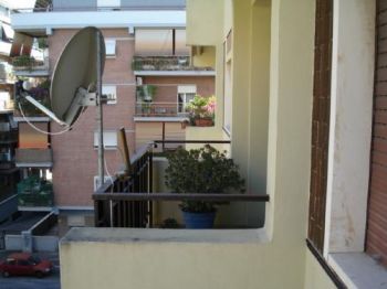 Monolocale arredato con aria condizionata - Altre fotografie