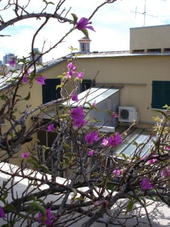 Casa con balcone Brignole - vittoria