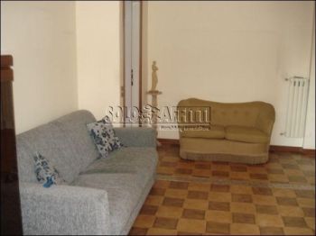 Appartamento arredato con balcone Cologno Monzese