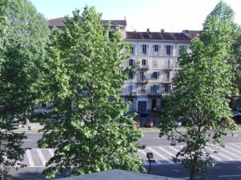 To - piazza Bernini - Vista esterna