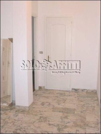Trilocale arredato con balcone Crocetta