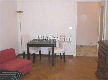 Trilocale arredato con balcone Crocetta