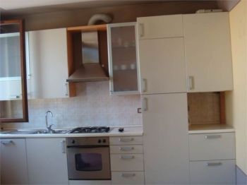 Appartamento arredato con posto auto