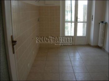 Bilocale con balcone Crocetta