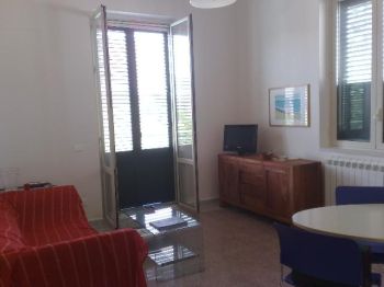 Bilocale con terrazzo Mondello partanna