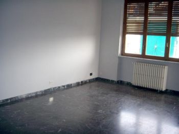 Appartamento con balcone Mirafiori nord