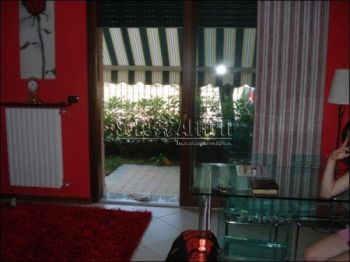 Appartamento arredato con giardino Cologno centro