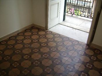 Trilocale con balcone Bari