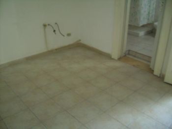 Trilocale con balcone Bari