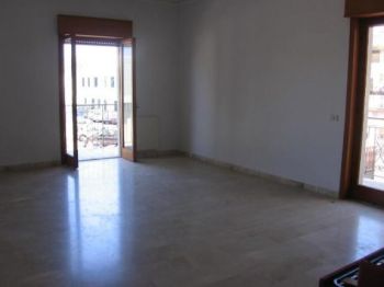 Appartamento con balcone Villafranca Tirrena