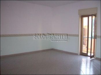 Trilocale con balcone e terrazzo Palermo