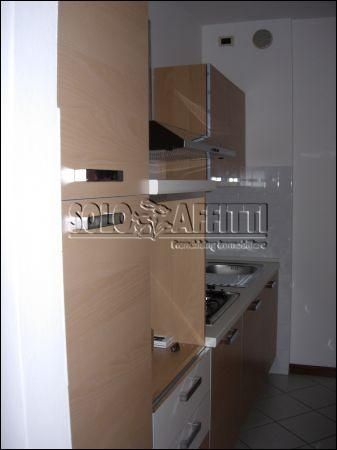 Monolocale con balcone e garage S. mauro in valle