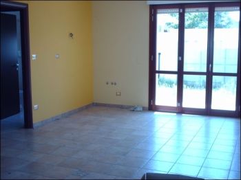 Villa con giardino e balcone Colli