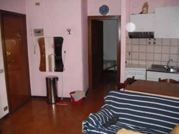 Rho monolocale affitto