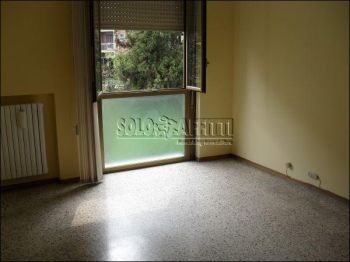 Appartamento arredato con balcone Zona citterio
