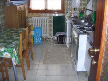 Casa con balcone Paderno