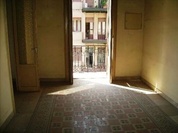 Appartamento con balcone Politeama libert�