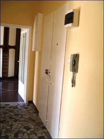 Bilocale arredato con posto auto Murri