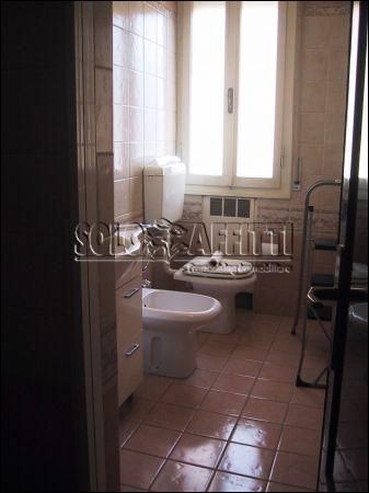 Trilocale arredato con posto auto San donato
