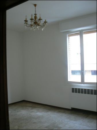 Appartamento con garage e balcone Mazzini