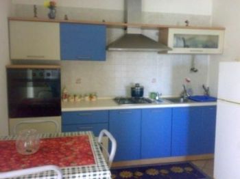 Bilocale arredato con balcone Giugliano In Campania