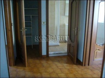 Trilocale con balcone Barriera milano