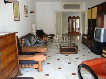 Casa arredata con balcone Crimea (gran madre)