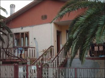 Villa studenti con giardino Universita'