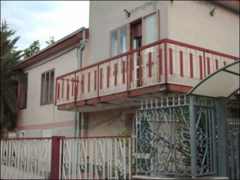 Villa studenti con giardino Universita'