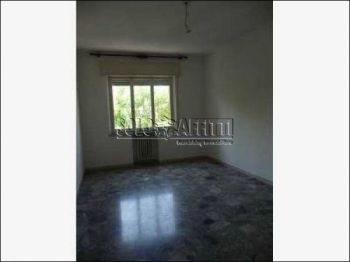 Appartamento arredato con garage Zonatripoli